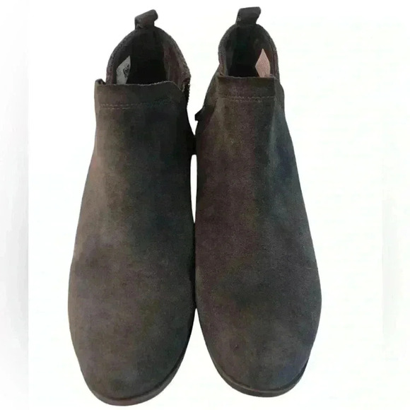 Tom’s Womens 9.5M Gray Suede Ankle Booties Side Zip - Picture 2 of 8